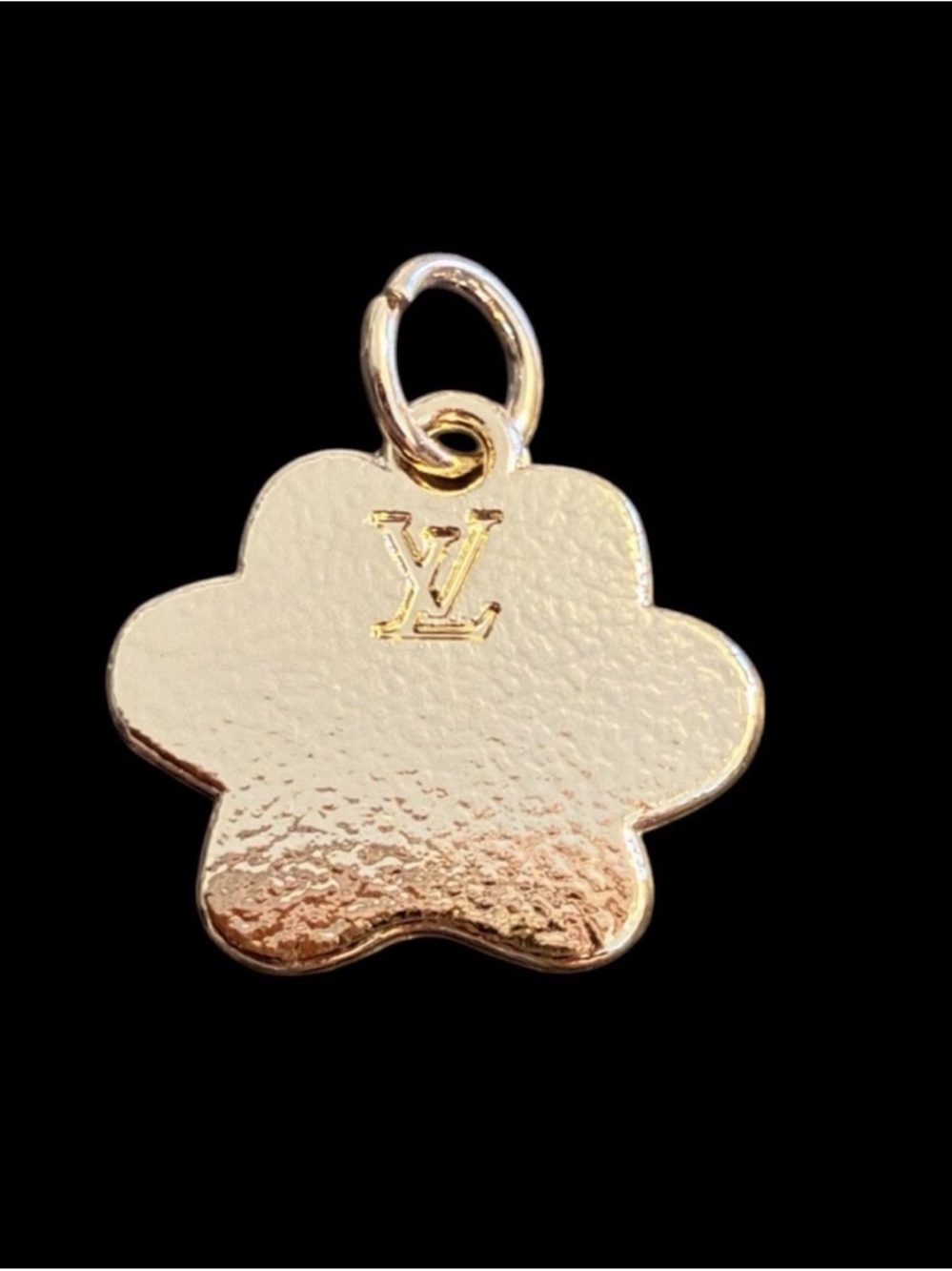 Louis Vuitton Paw Zipper Pull - Picture 3 of 3